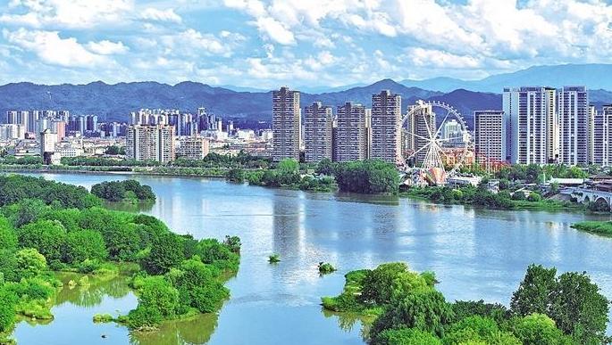 绘就“绿色富民”新图景
