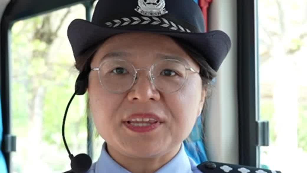 “法治公交”跑起来 反诈知识学起来丨“全民反诈防骗 守护网络净土”网络传播活动