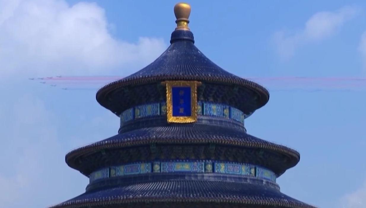 一项项“首次”让经典定格为永恒！揭秘胜利日纪念活动直播幕后