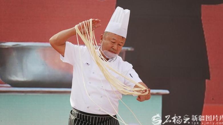 祝福新疆更美好丨触摸千年技艺 畅享非遗盛宴——新疆国庆中秋假期文旅市场“非遗含量”飙升