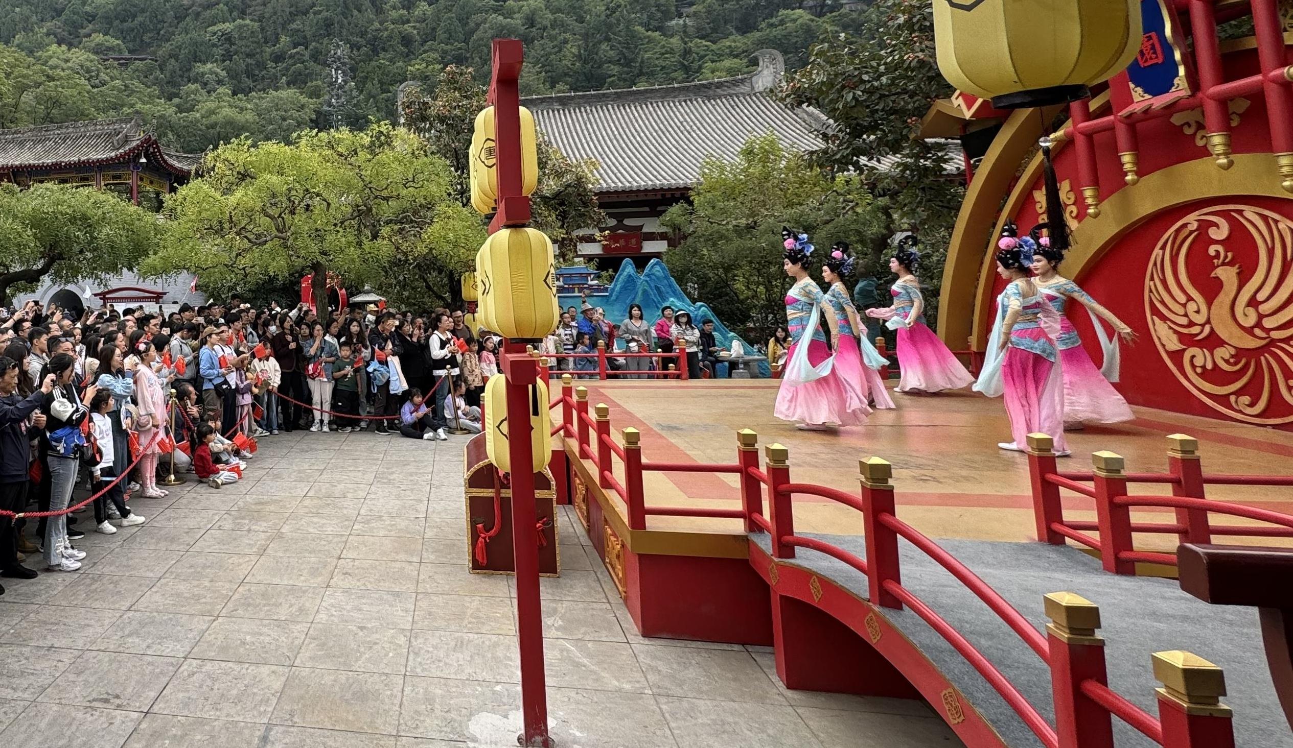 临潼“秦唐黄金线”成为省外游客假期入陕首选