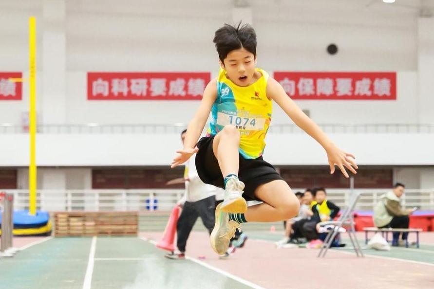 田径小将赛场逐梦|2025陕西少儿趣味田径公开赛举行