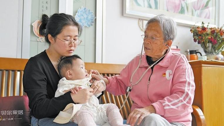 “每一位妇女都是时代的书写人、追梦的奋斗者”