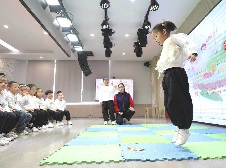 西安浐灞國際港新合街道中心校：“125N+四力賦能”，推動幼兒數學認知教育新發展