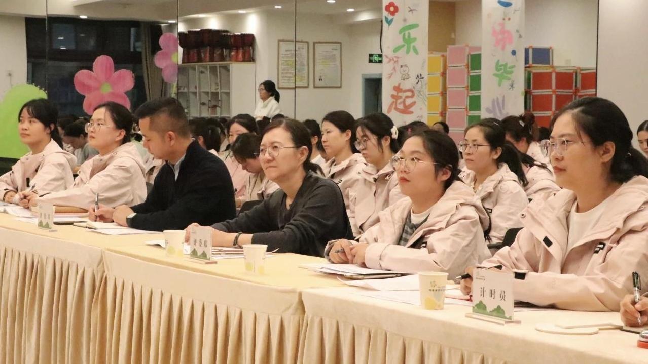 智辯明思，共探AI時代幼教新徑