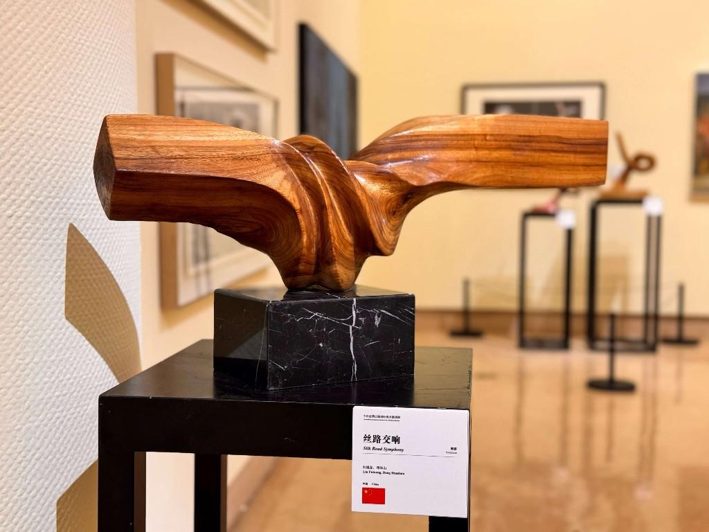 今日丝绸之路国际美术邀请展在西安开幕