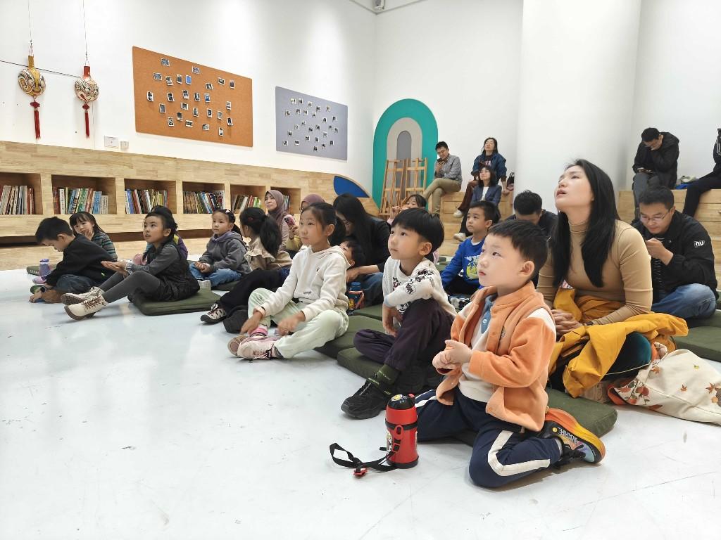 陕西省美术博物馆举办“美术馆之夜”，多元艺术点亮丝路文化