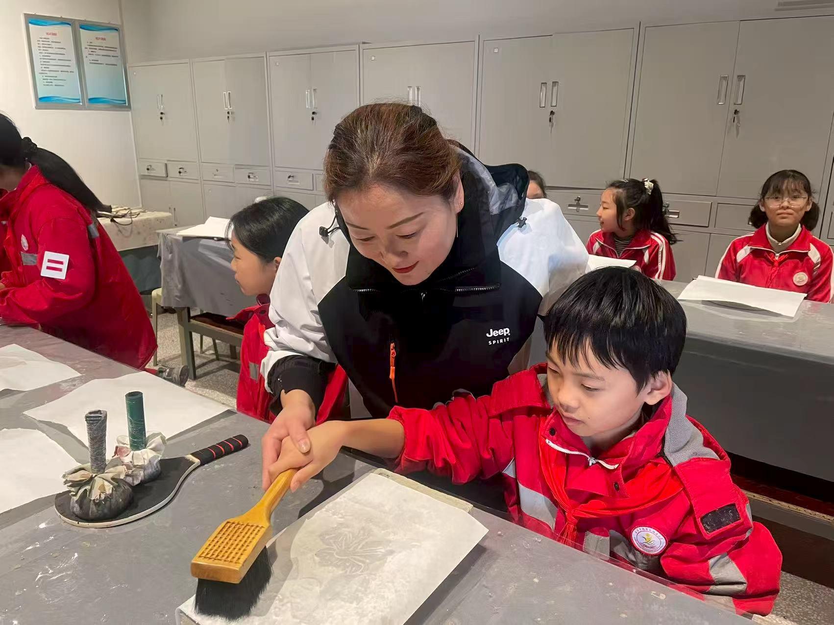 触摸历史脉络 感悟文化魅力