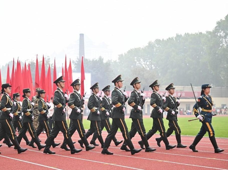 陕西省第四十四届大学生田径运动会开幕