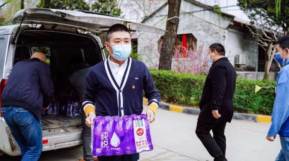 志愿者苗阜：从舞台到志愿一线，用行动书写大爱