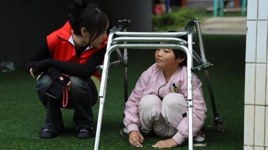 志愿者孔金铭：让青春在奉献中成长