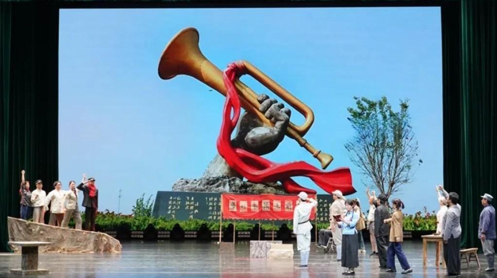 泾阳原创廉洁话剧《熔炉》巡演走进兴平