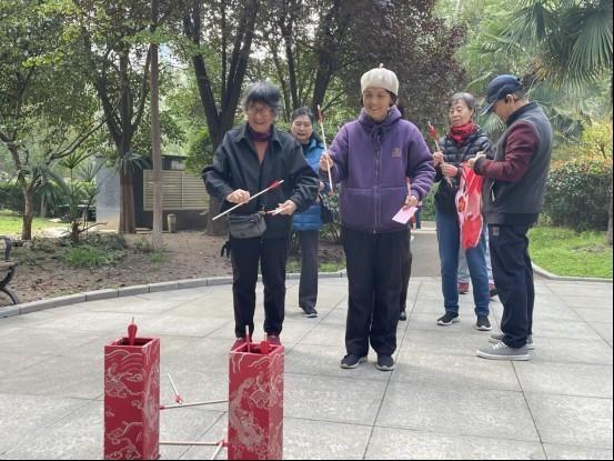 情暖重阳，乐在社区