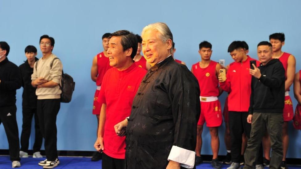 洪金宝突访陕西武管中心 与赵长军共勉十五运健儿