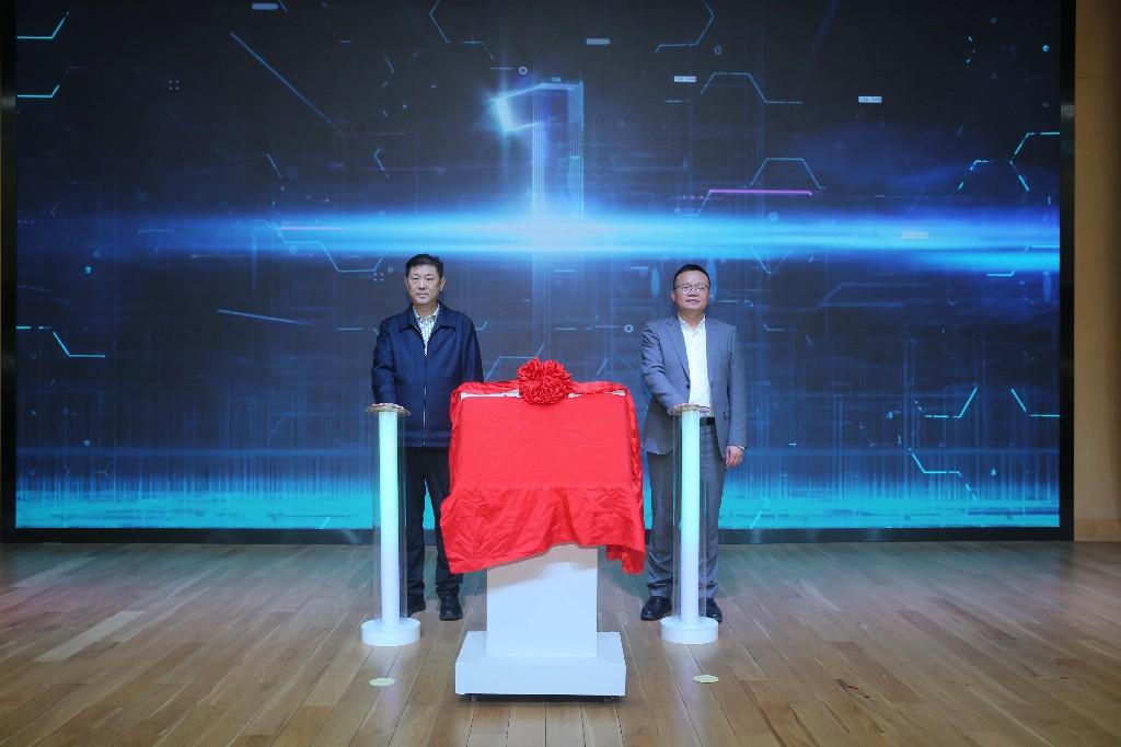 “奋进五载 赓续新篇”——长安路街道召开党建引领商圈发展工作推进会