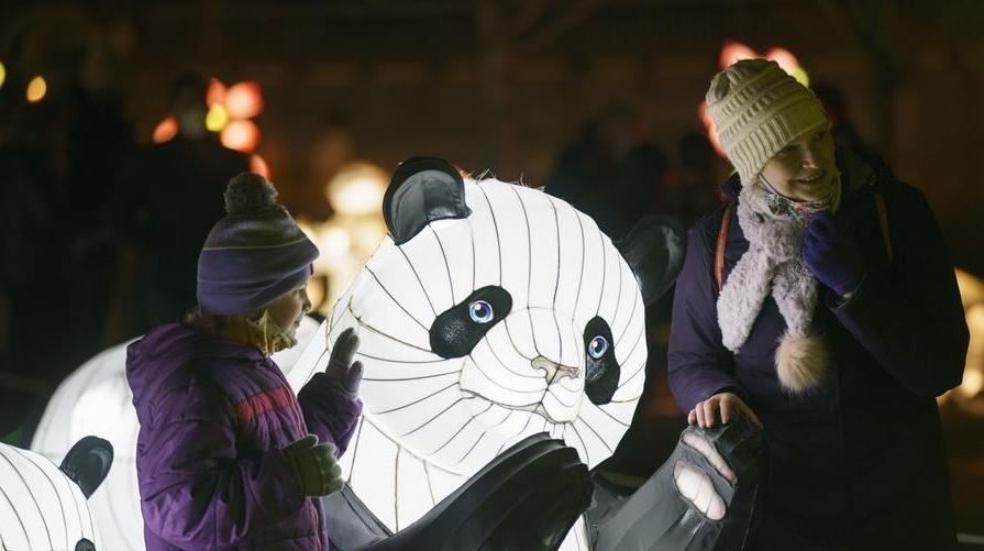 Xinhua Commentary: U.S. should work with China to ensure steady progress in bilateral ties