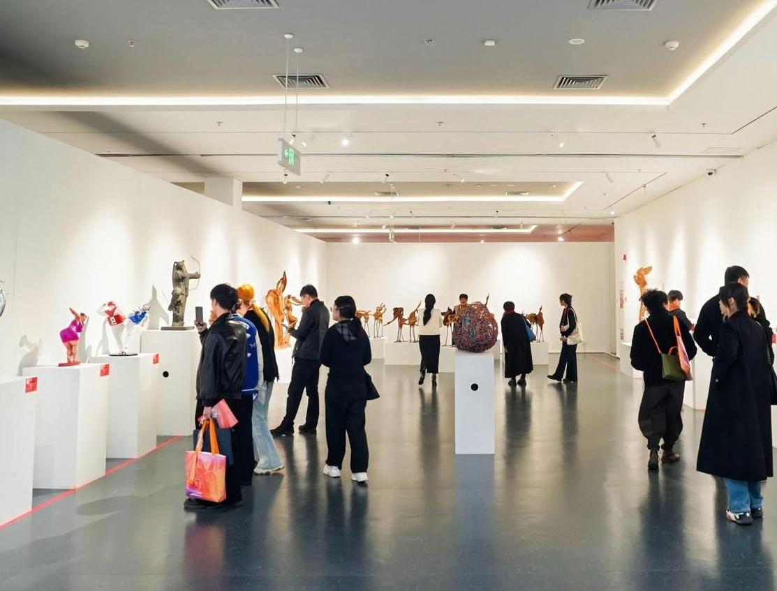 “自強不息——中國殘疾人體育精神藝術作品展”在西安開幕