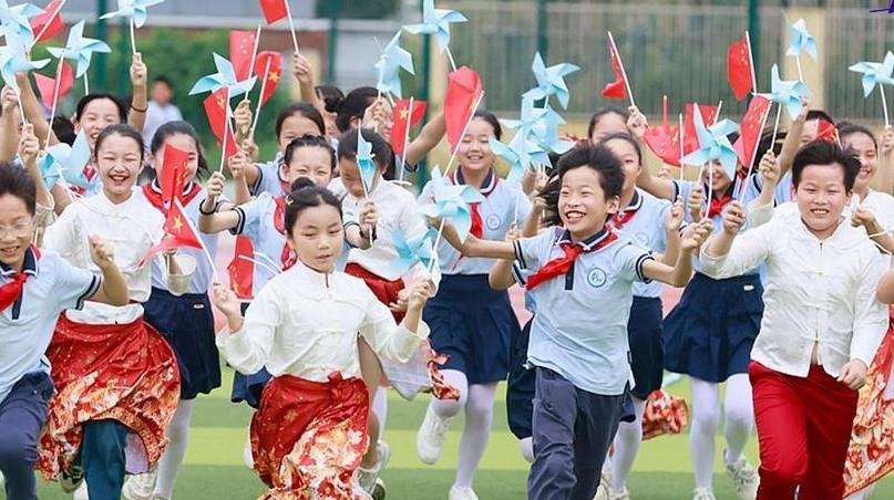 热评丨网络表达，别只剩下“热梗”