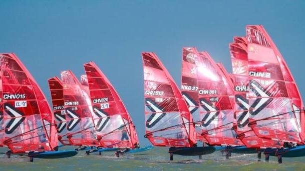 约80万吨碳排放全中和，这届全运会如何做到？｜十五运会经济学