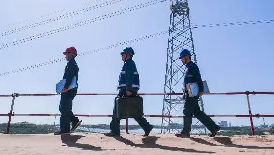 榆林华源电力有限责任公司：“四下基层”解民忧 电力赋能暖民生