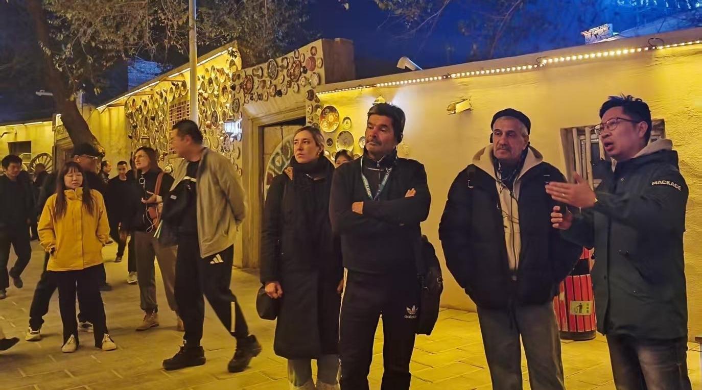 “会把真实的新疆故事讲给各国朋友听”——海外高校教师在疆参访侧记