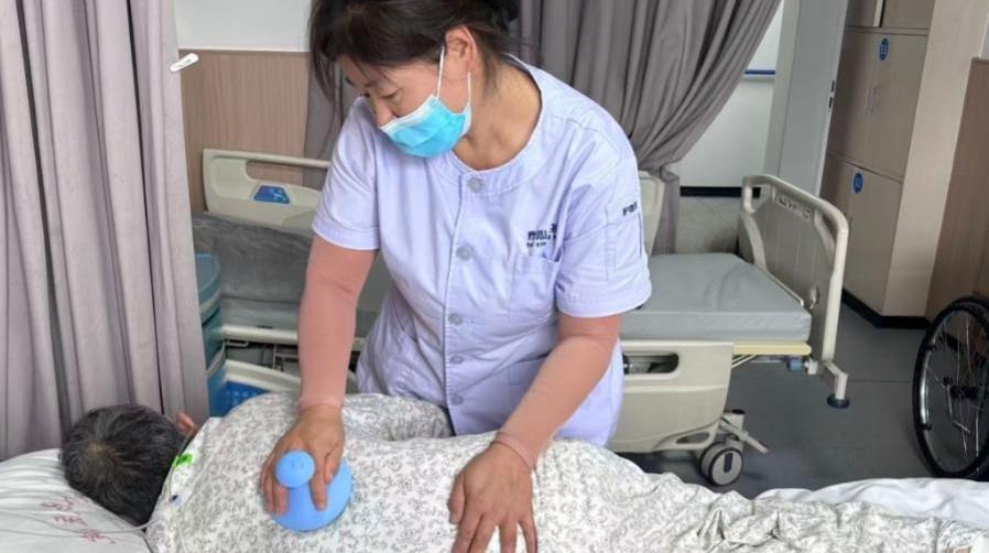 商州區人民醫院“無陪護”病房試點獲家屬點贊