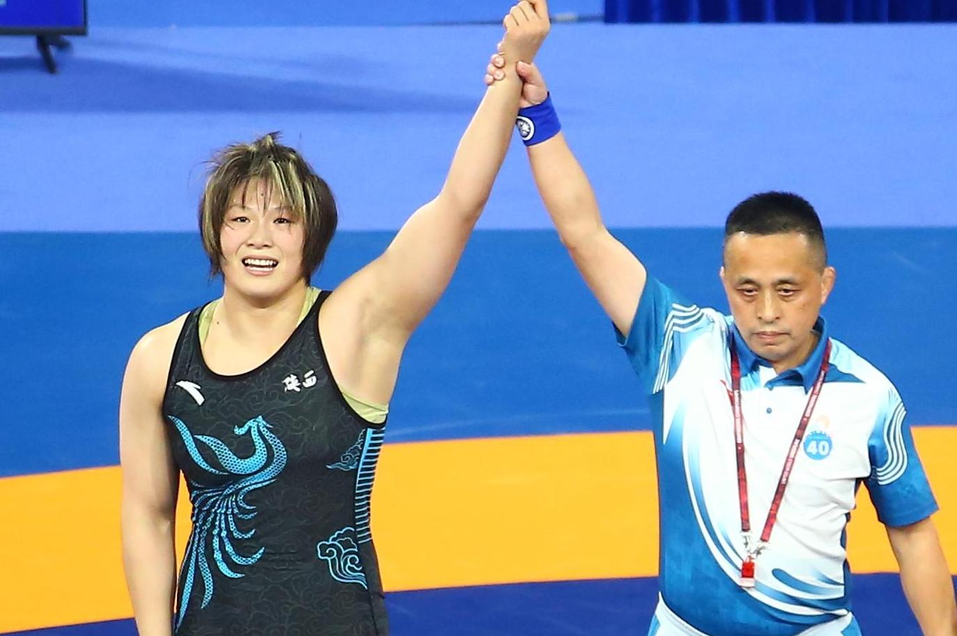 15秒逆转定胜局 李文吉全运摔跤赛场夺金