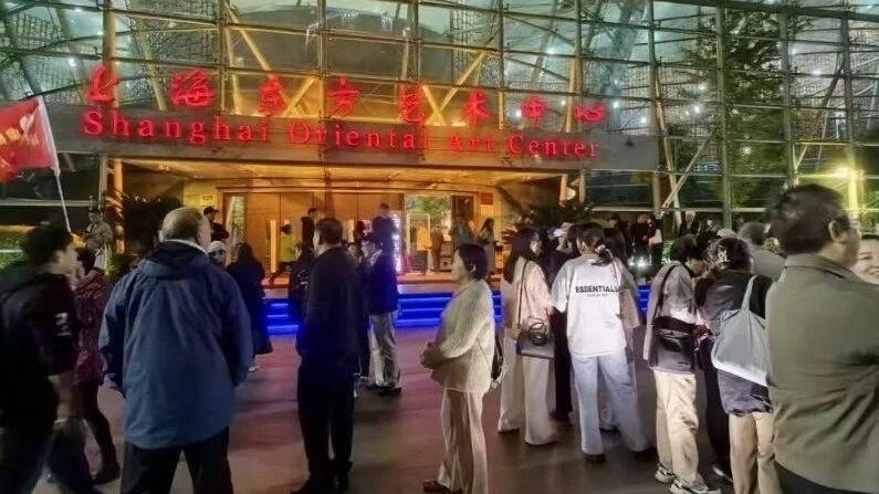 百年三意社看家戏《火焰驹》惊艳亮相沪上舞台