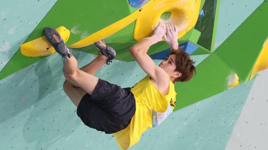 全运会 | 攀岩收官 15岁李美妮摘金