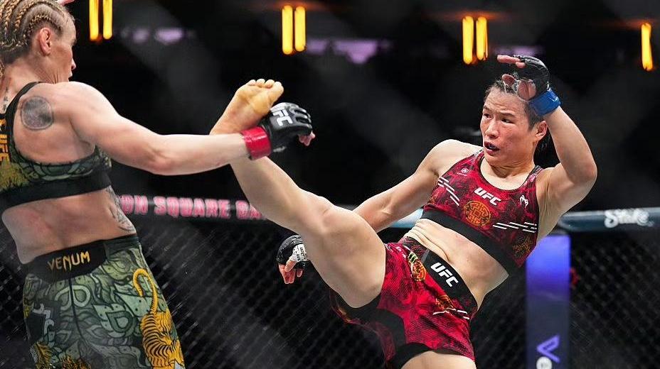 张伟丽不敌舍甫琴科 无缘UFC双量级冠军