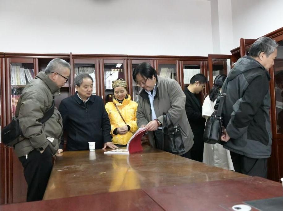 高陵作協(xié)赴武功采風 兩地文人共話關中文脈傳承