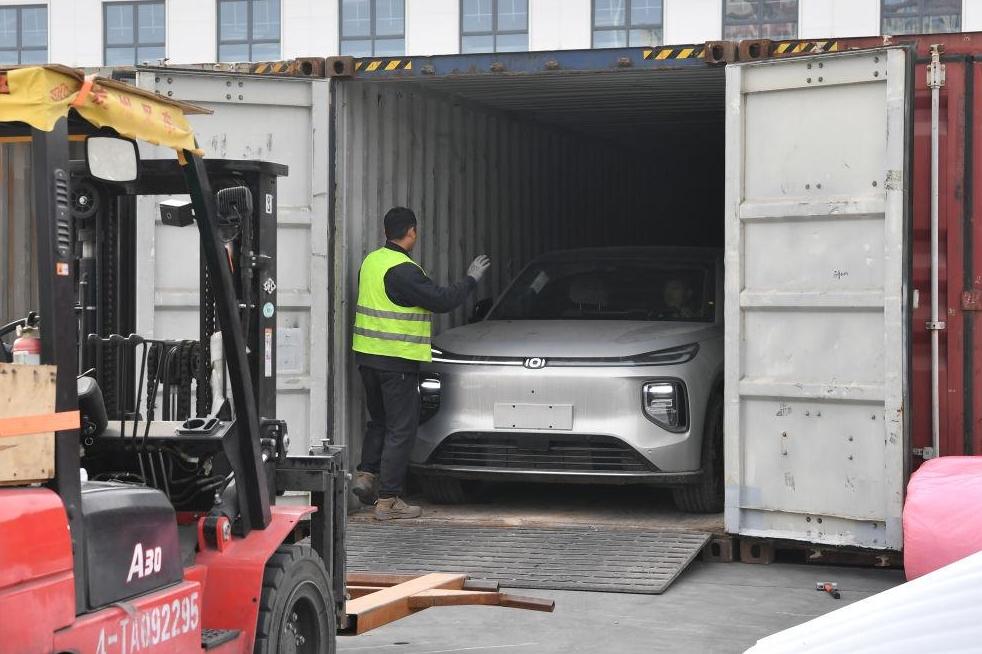 中欧班列“枢纽经济”展新