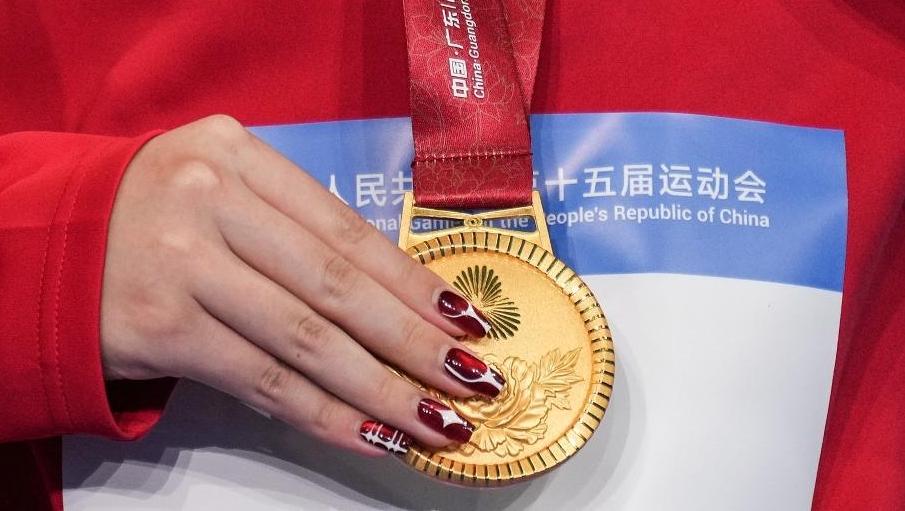 全運會丨沉浸式揭秘新華社記者如何出圖·游泳篇