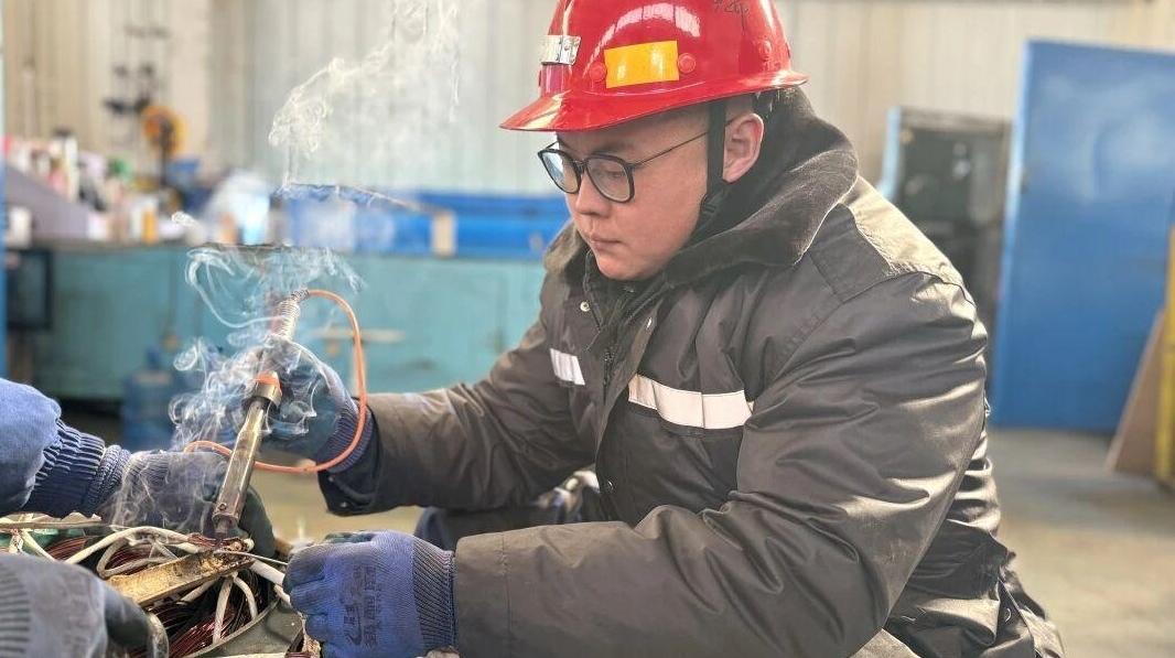 “三防”护安全，寒冬暖人心