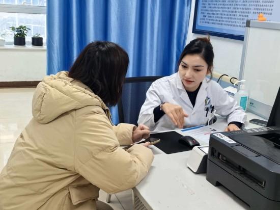 解决女性就诊尴尬  守护女性健康尊严 西安市红会医院女性肛肠专病门诊开诊