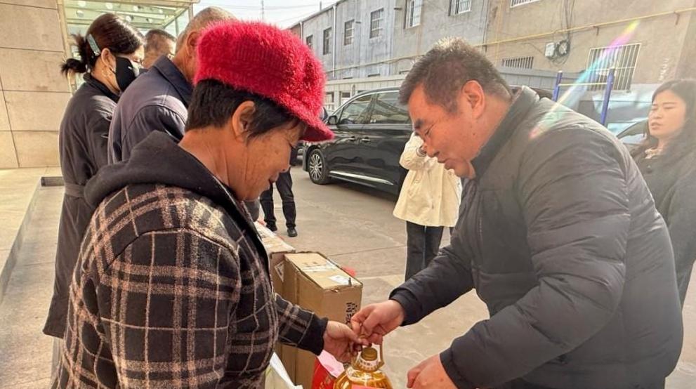 点亮“微心愿”，暖冬聚民心