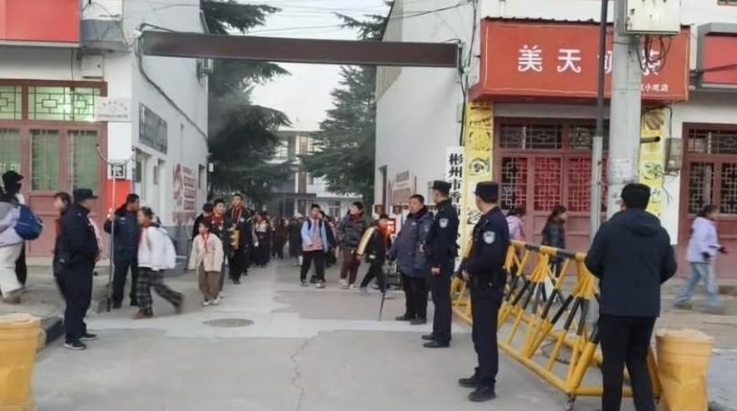 金盾护苗暖校园！彬州公安双线发力守护青少年成长