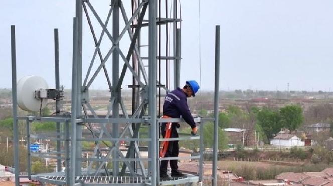 咸陽(yáng)移動(dòng)上門(mén)“把脈”讓網(wǎng)絡(luò)“滿(mǎn)格”又暖心