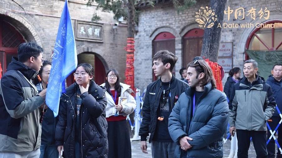 【中國那些事兒·年終觀察】從被看見到被追捧：2025全球青年“愛上”中國軟實(shí)力