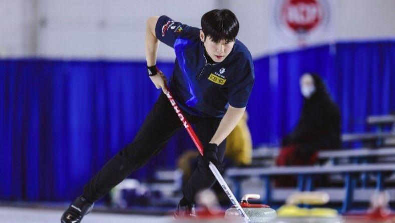 中國(guó)隊(duì)冰壺混雙組合不敵韓國(guó)隊(duì) 無(wú)緣米蘭冬奧會(huì)
