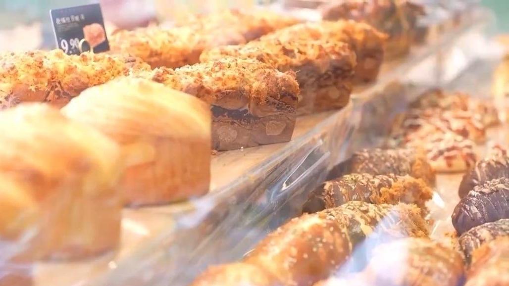 視頻丨小面包托起創(chuàng)業(yè)夢(mèng) 面包學(xué)院探索職業(yè)教育新模式