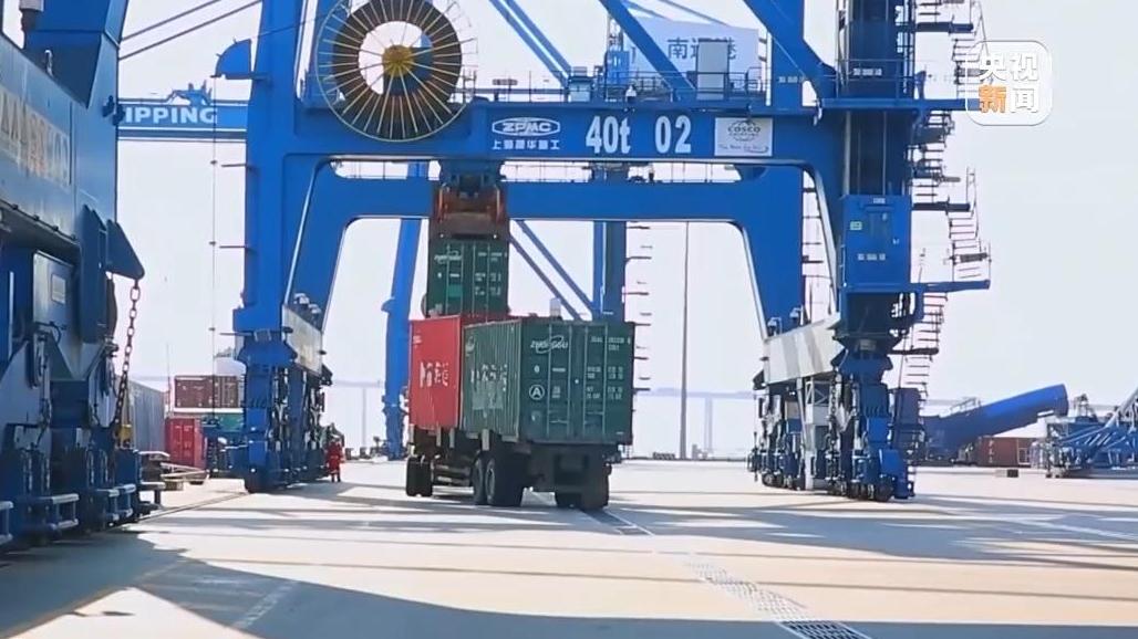 视频丨从油气生产、数字消费、智慧农业等多领域成就 感受中国经济活力