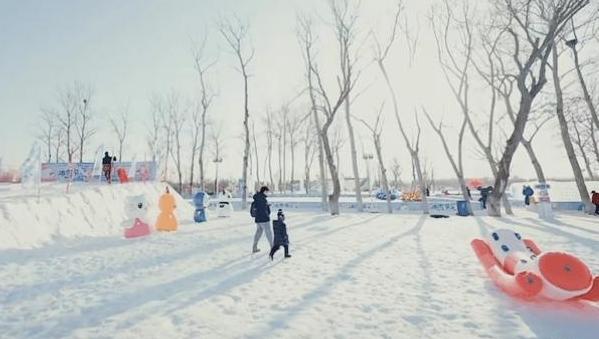 冰雪微笑曲线｜万亿冰雪赛道下绽放的“笑脸”