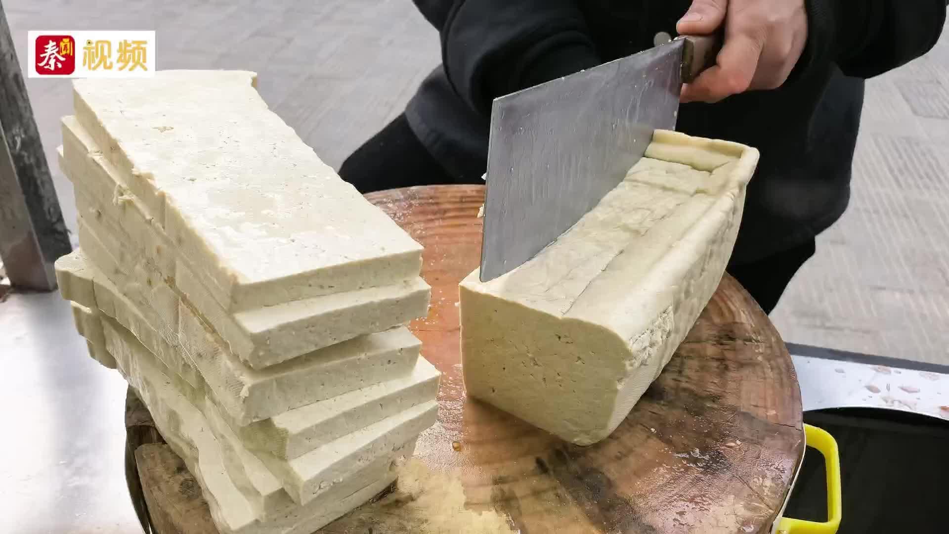 煙火與善意小店里的周三約定