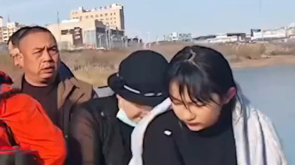 致敬2025那些照亮征途的力量