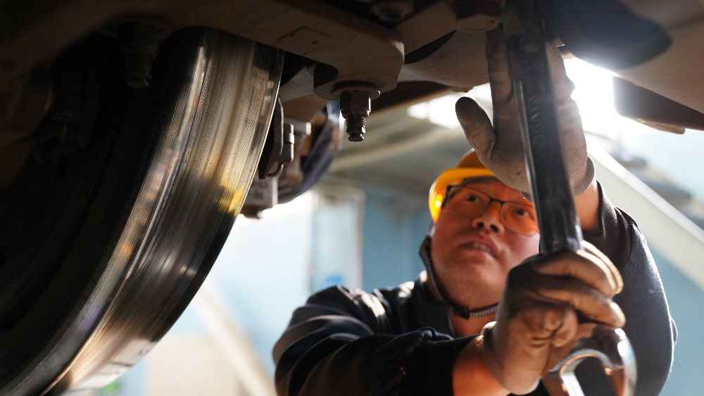 西安動車段確保“元旦”假期動車組運輸安全