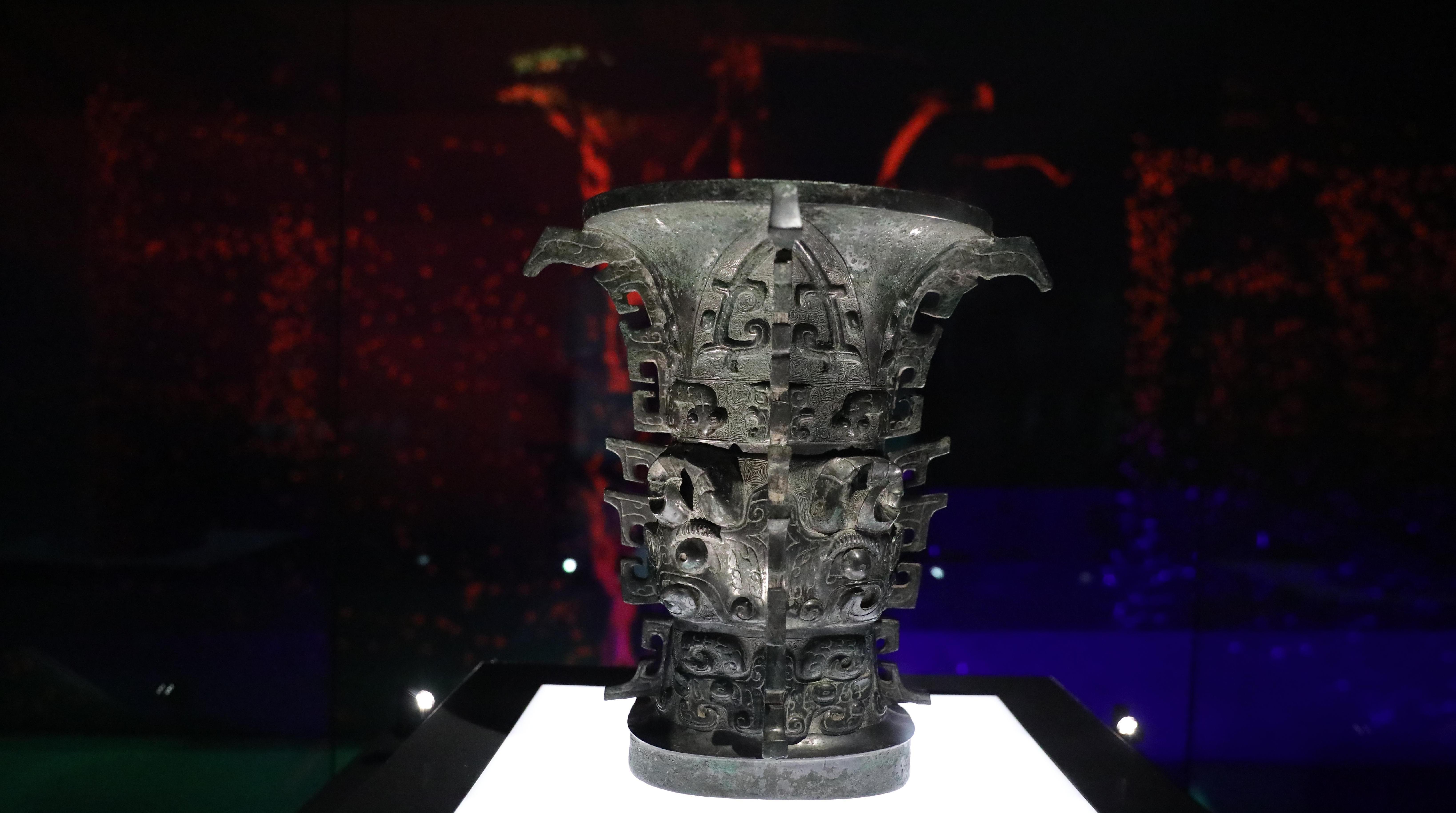 文化陕西的“国字号” | 何尊：铭刻在青铜里的“中国”