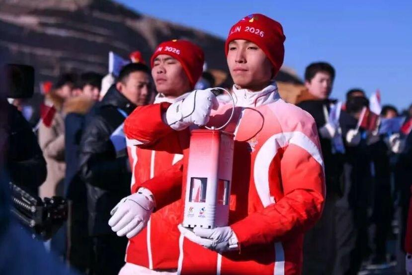 陜西省一冬會火種采集儀式在石峁遺址舉行