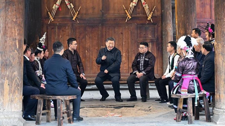 人民领袖｜新年贺词里的“小家”与“大家”