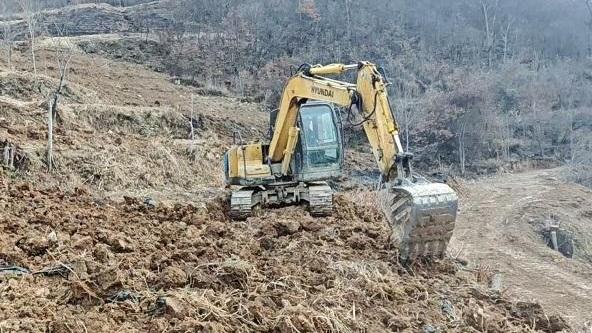 农机翻新土 冻土蕴生机
